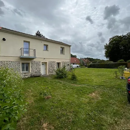 Maison Familiale Sur La *