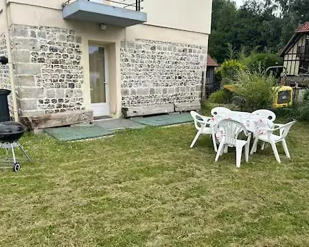Maison Familiale Sur La Semesterbostad