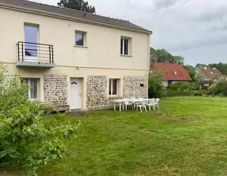 Maison Familiale Sur La *