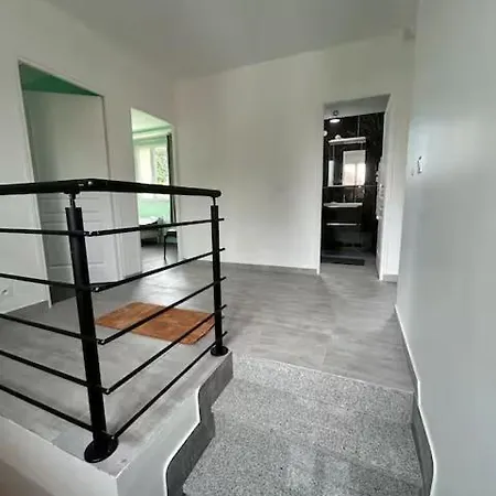 Semesterbostad Maison Familiale Sur La